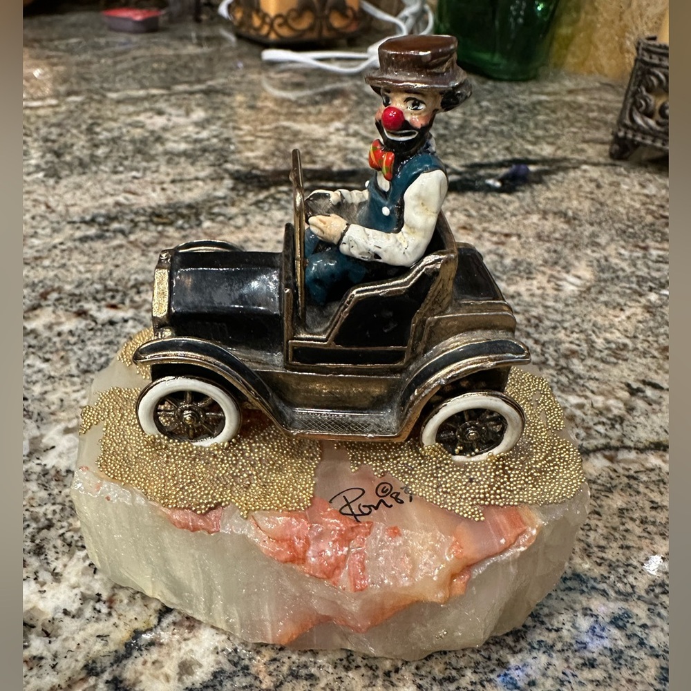 Vintage Clown Driving Car Figurine on marble granite Base Rob Lee figurine 1983